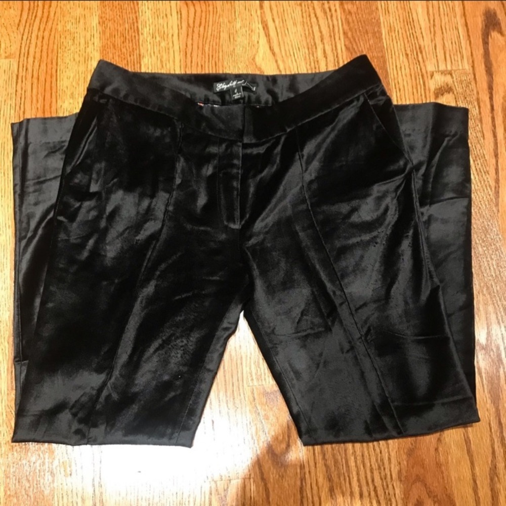 NWOT Velvet Elizabeth and James sz 6 Cigarette Fit